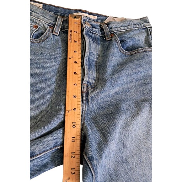 Levi's Women's Size 30 Wedgie Jeans Light Wash Raw Hem High Rise Button Fly - Picture 11 of 13